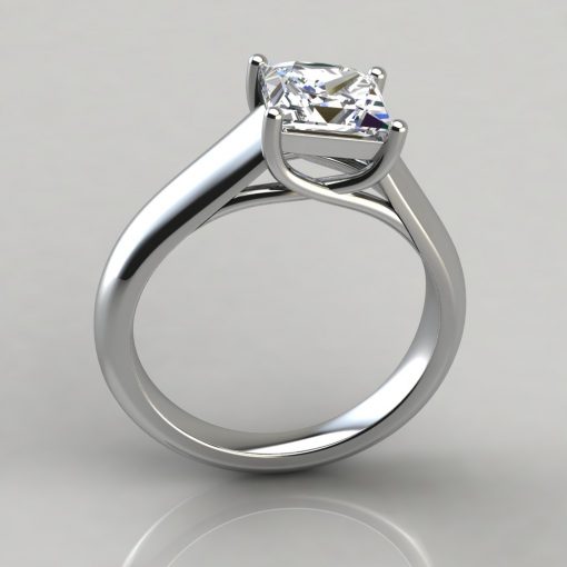 Tiffany & Co. Lucida Engagement Ring Platinum | Diamond engagement rings,  Buy diamond ring, Jewelry rings engagement